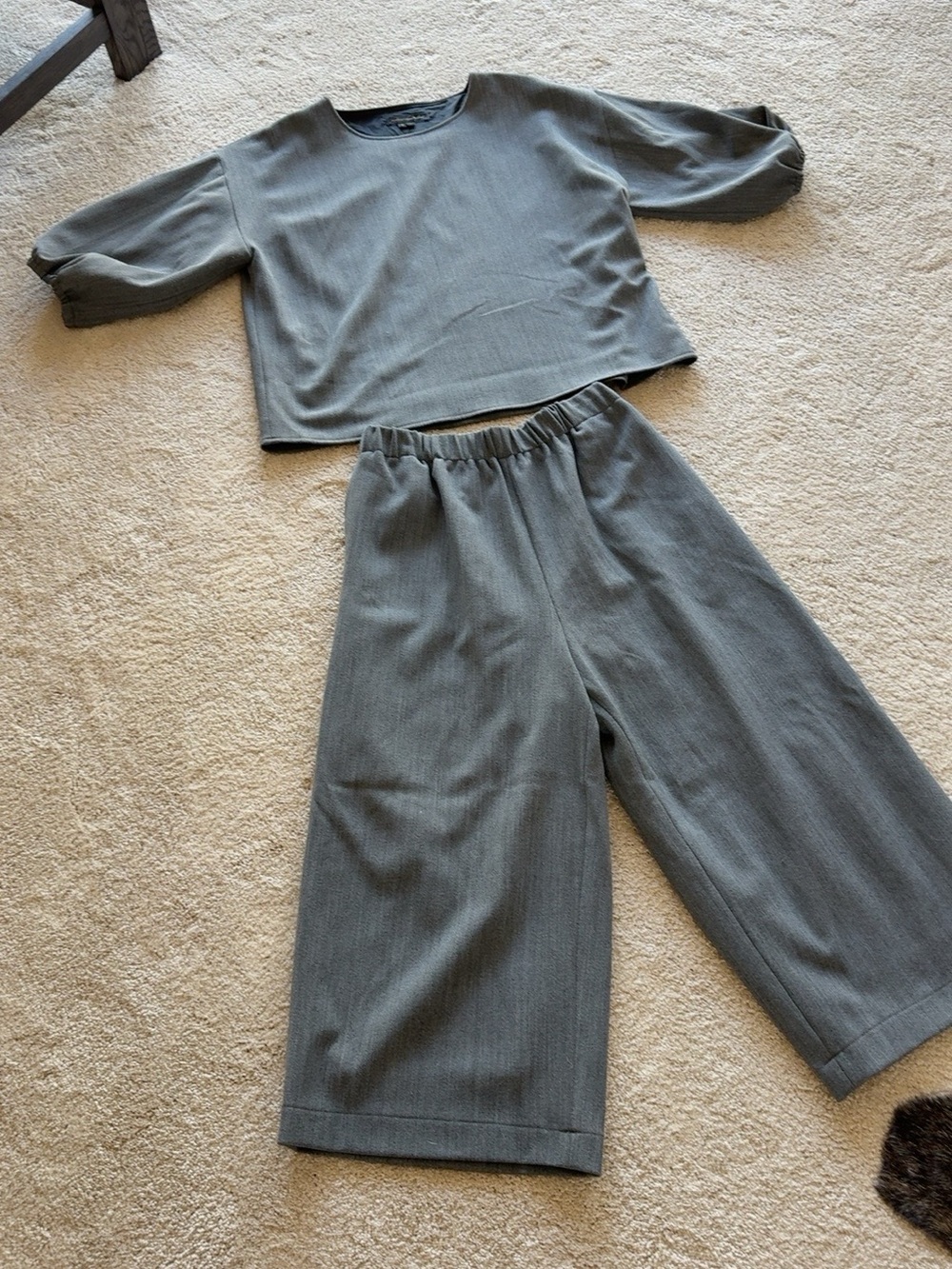Sharon Roth Hand Tailored Gray Two-Piece Set | Balloon Sleeve Top & Wide Leg Pan